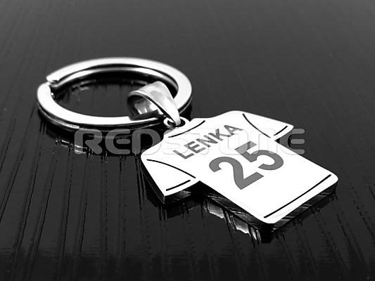 Kľúčenka z chirurgickej ocele - futbalový dres s menom a číslom